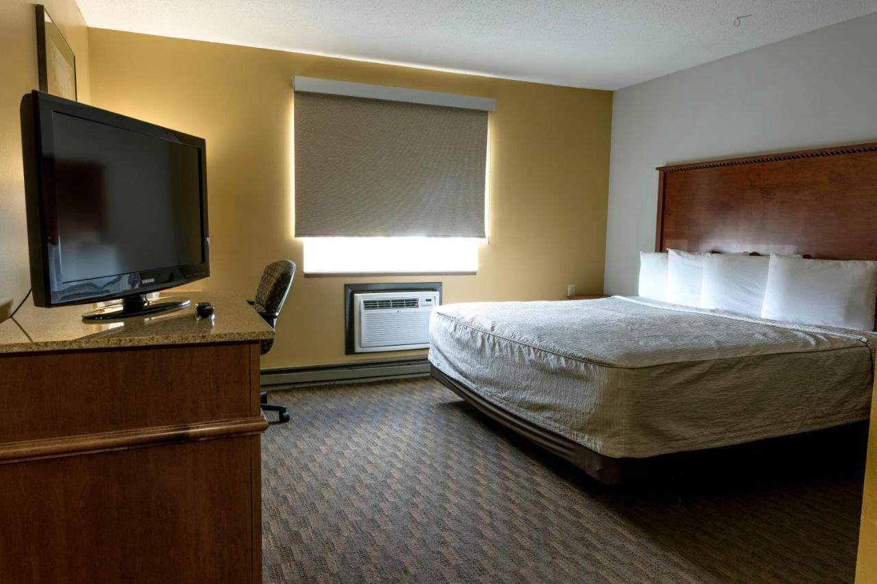 Governors Inn A Travelodge By Wyndham Pierre Eksteriør billede